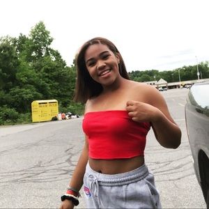 Meet your Posher, Madeline